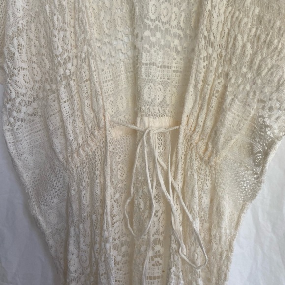 REVOLVE Michael Stars Boho Leni Ruana in Chalk One Size - Picture 8 of 15